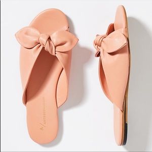 NWT Anthropologie Gemma Leather Bow Slide Pink
